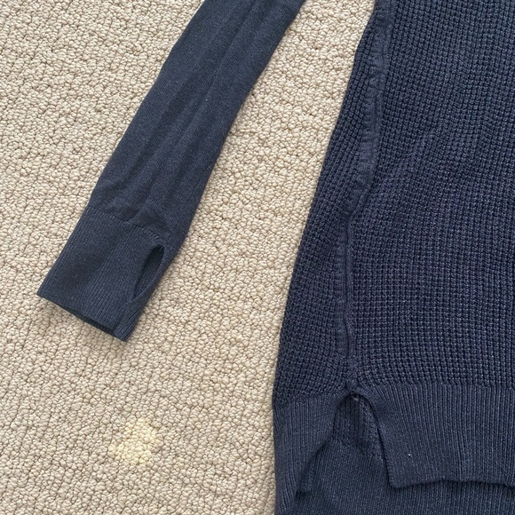 Lululemon The Sweater Life heathered black 4 - Picture 9 of 12